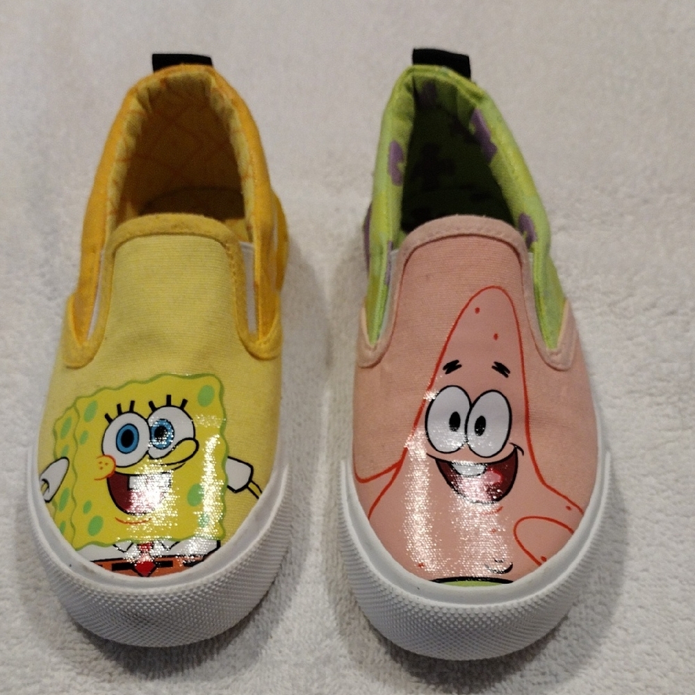 Ground Up,SpongeBob SquarePants Kids Slip-On Shoes - Yellow and Pink